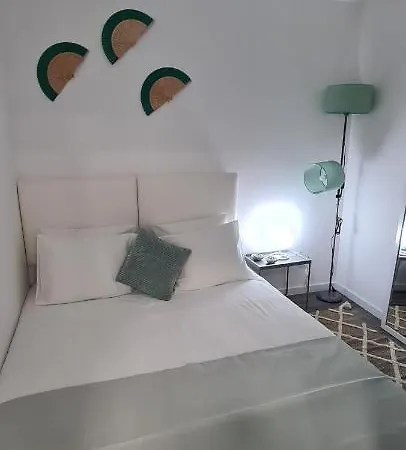 2 Apartment *